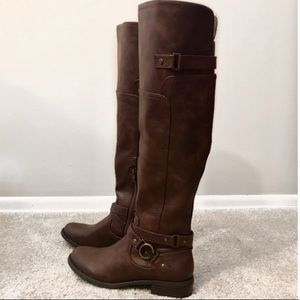 Guess women’s riding boots
